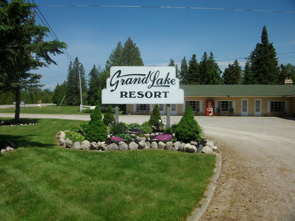 Grand Lake Resort Presque Isle Dış mekan fotoğraf