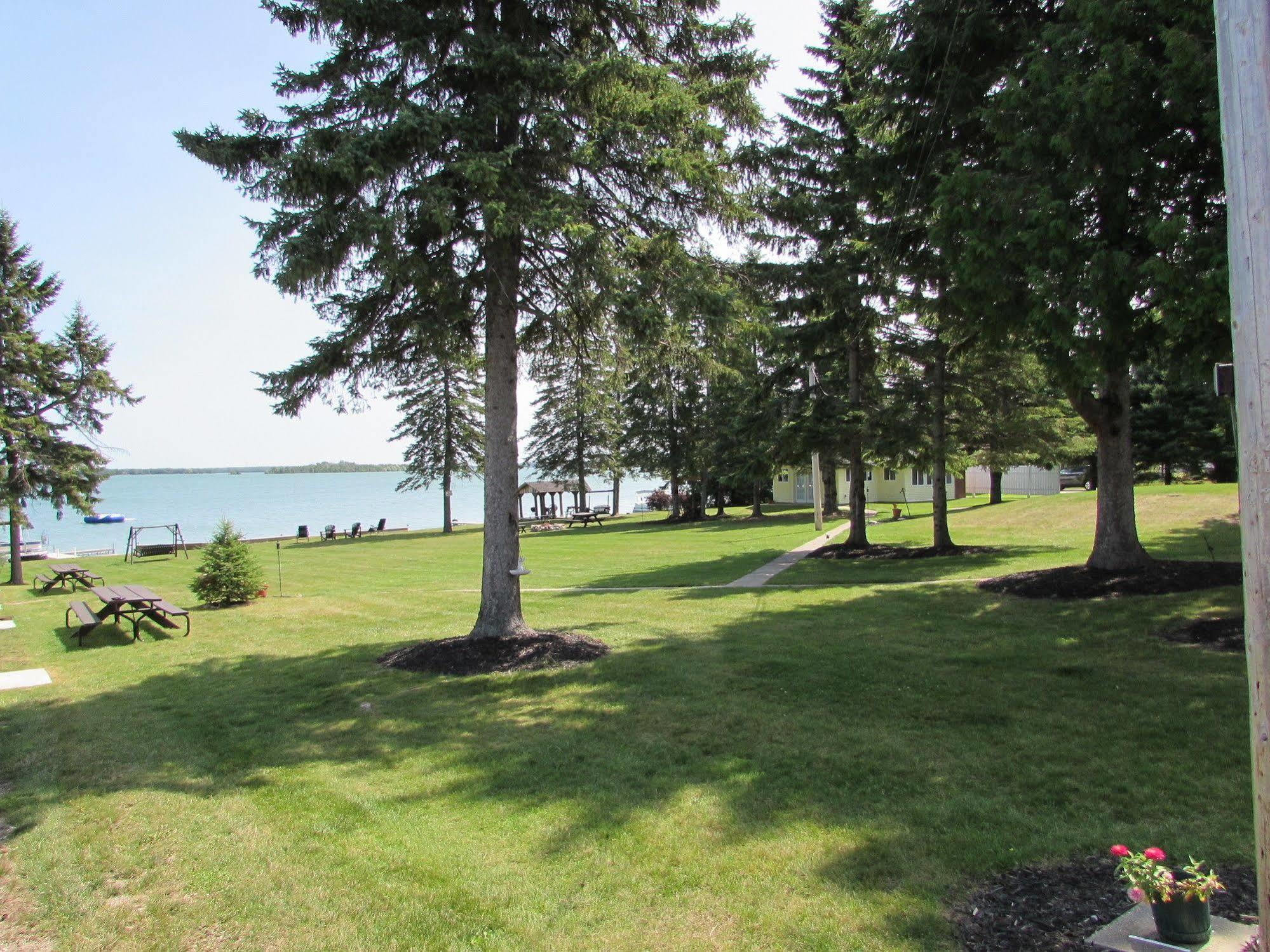 Grand Lake Resort Presque Isle Dış mekan fotoğraf